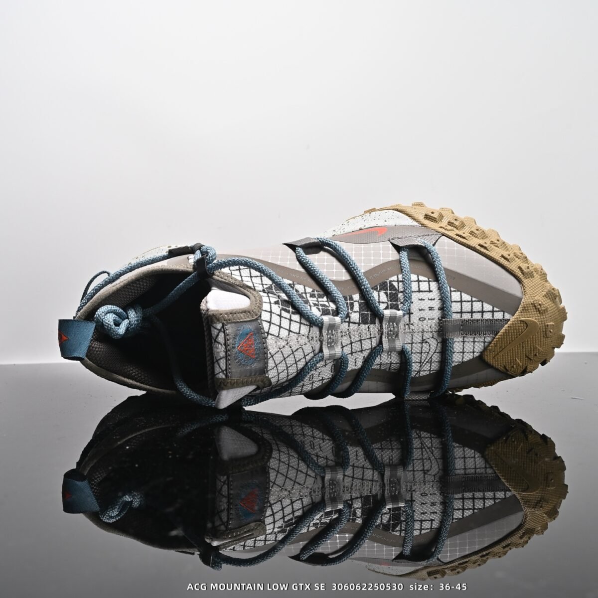 ⁦حذاء Nike ACG Mountain Fly Low GTX SE⁩ - الصورة ⁦4⁩