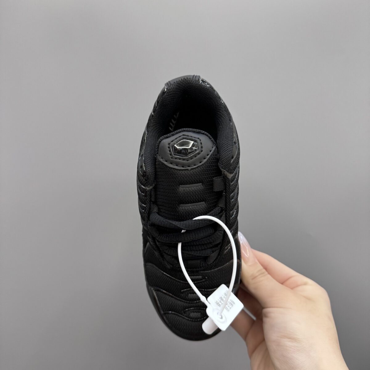 ⁦حذاء Nike Air Max Plus⁩ - الصورة ⁦7⁩