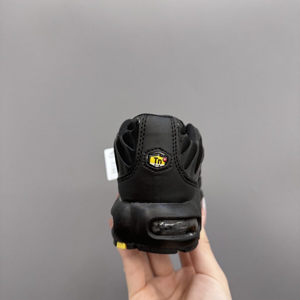 ⁦حذاء Nike Air Max Plus⁩ - الصورة ⁦8⁩