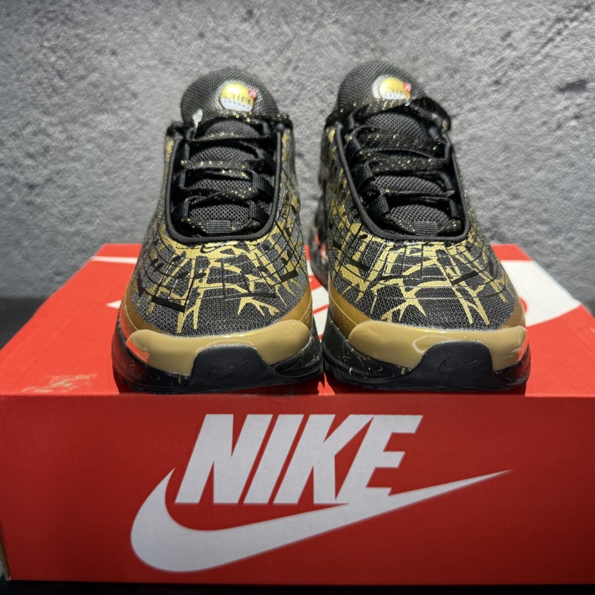 ⁦حذاء Nike Air Max DN8⁩ - الصورة ⁦7⁩