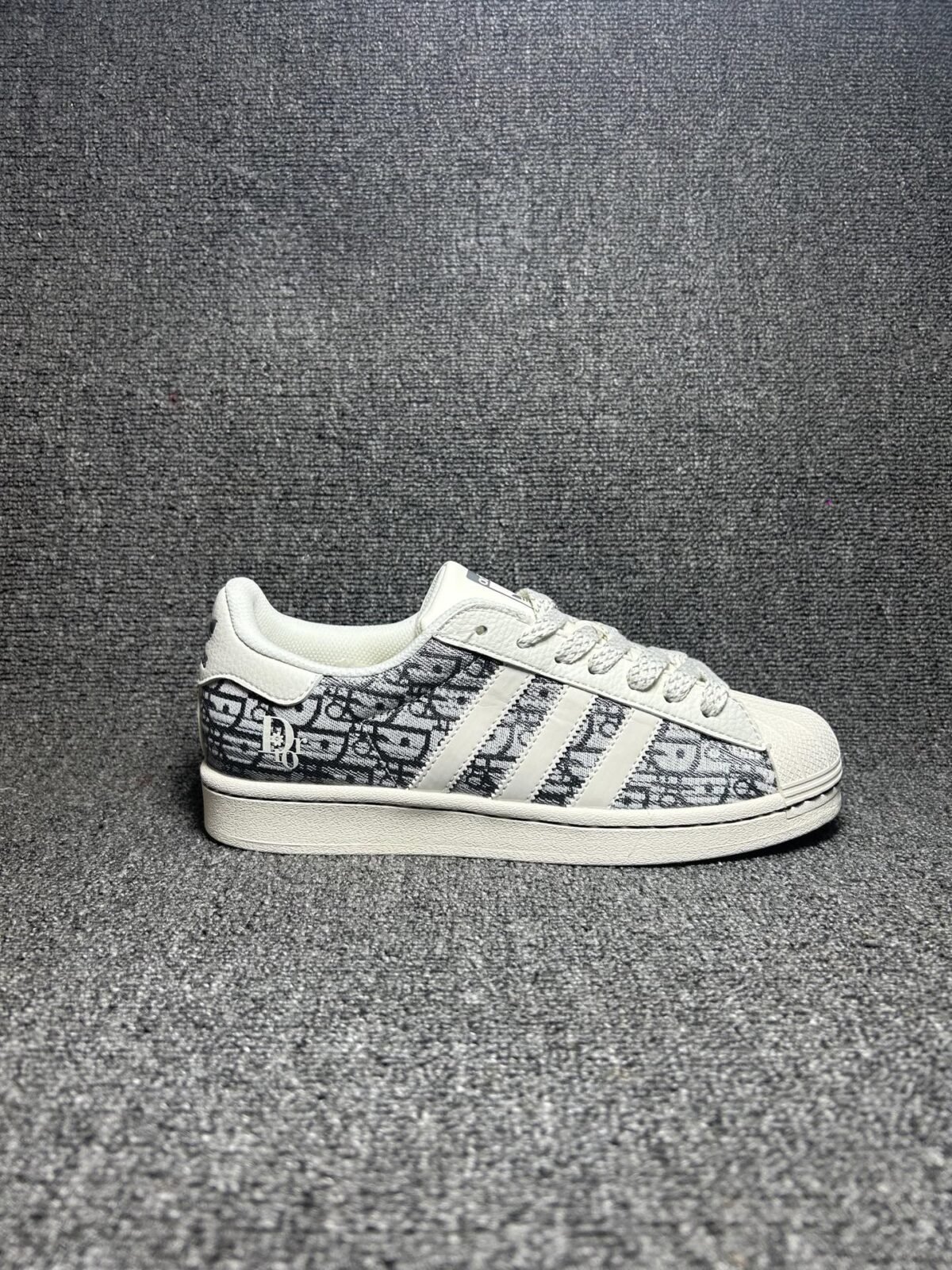 ⁦حذاء Adidas Originals Superstar⁩ - الصورة ⁦1⁩