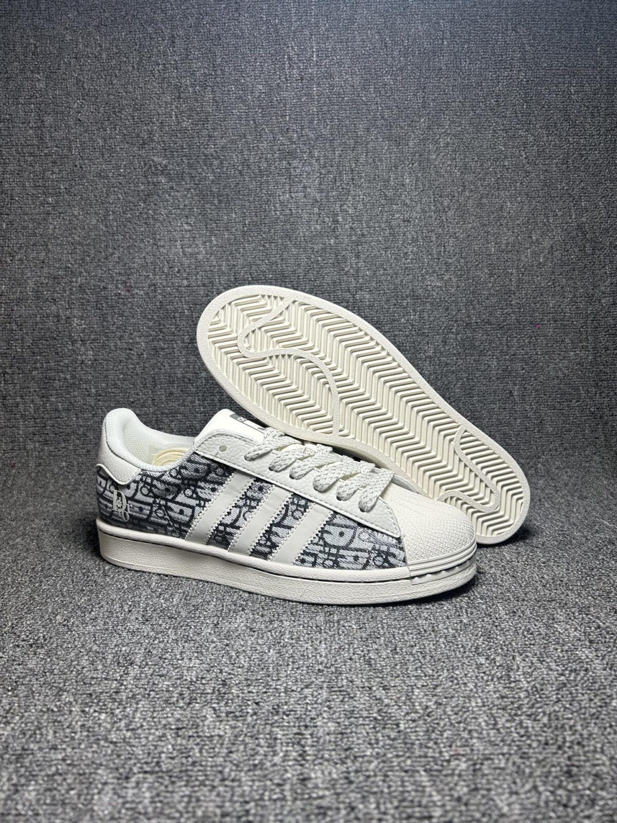 ⁦حذاء Adidas Originals Superstar⁩ - الصورة ⁦4⁩