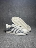 ⁦حذاء Adidas Originals Superstar⁩ - الصورة ⁦4⁩