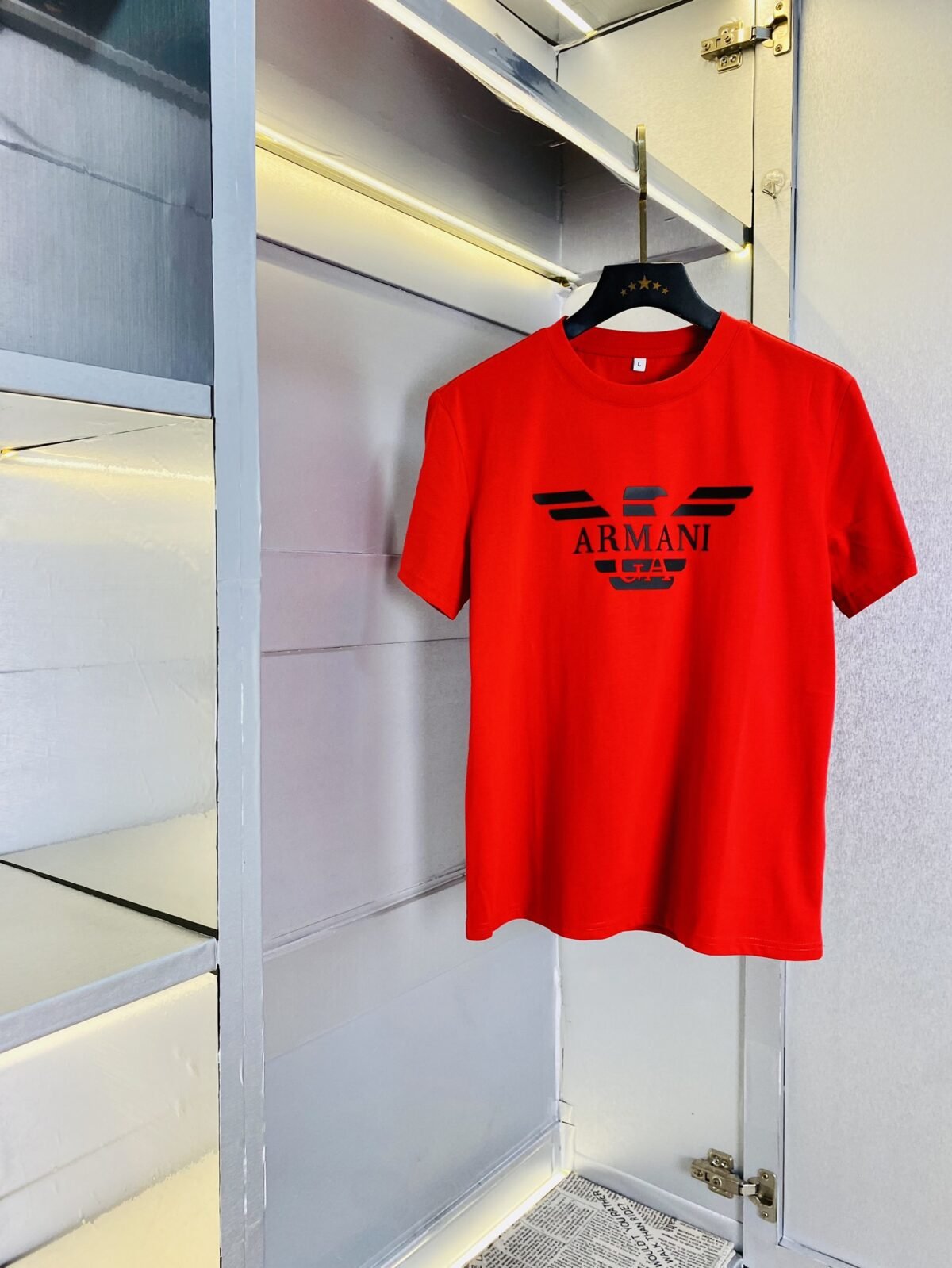⁦تيشيرت أرماني عالي الجودة بأكمام قصيرة⁩ - الصورة ⁦3⁩