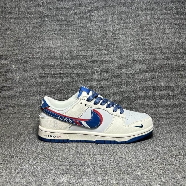 حذاء Nike Dunk Low