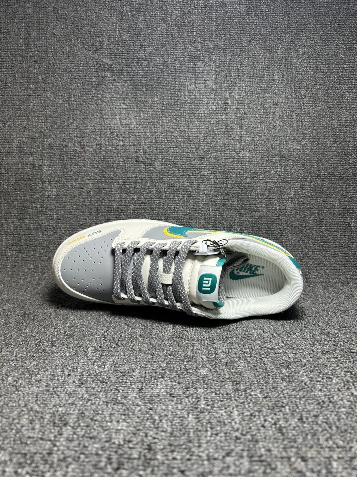 ⁦حذاء Nike Dunk Low⁩ - الصورة ⁦2⁩