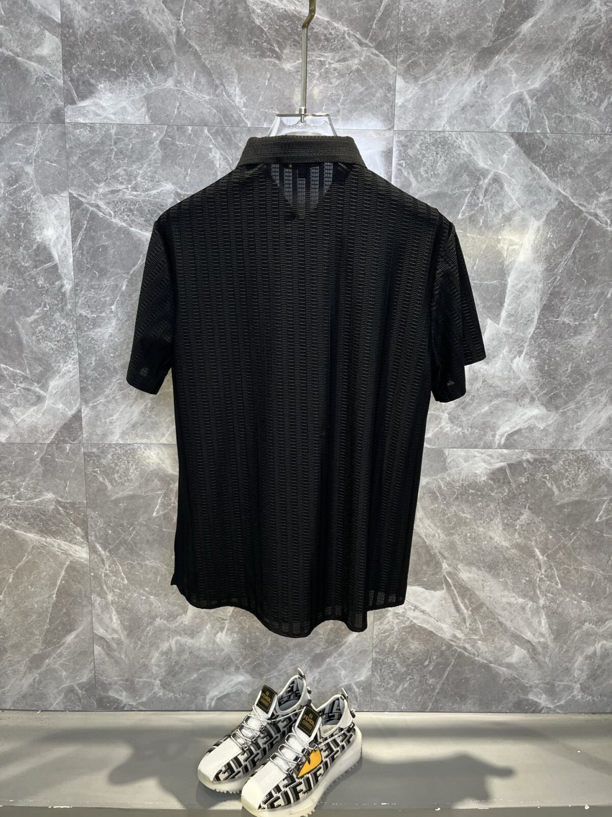 ⁦تيشيرت أرماني فاشون بأكمام قصيرة⁩ - الصورة ⁦4⁩