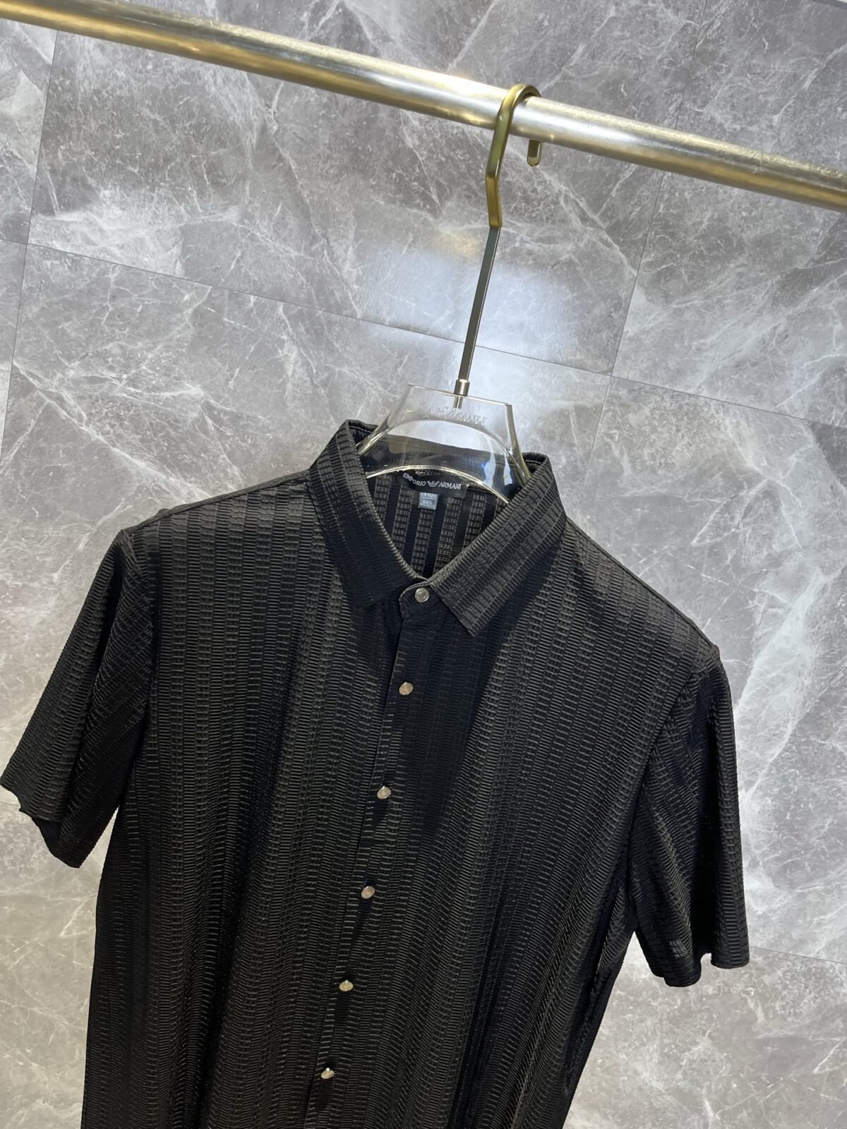 ⁦تيشيرت أرماني فاشون بأكمام قصيرة⁩ - الصورة ⁦5⁩