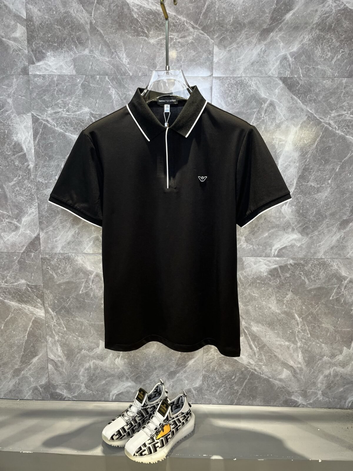 ⁦تيشيرت أرماني فاشون بأكمام قصيرة⁩ - الصورة ⁦3⁩