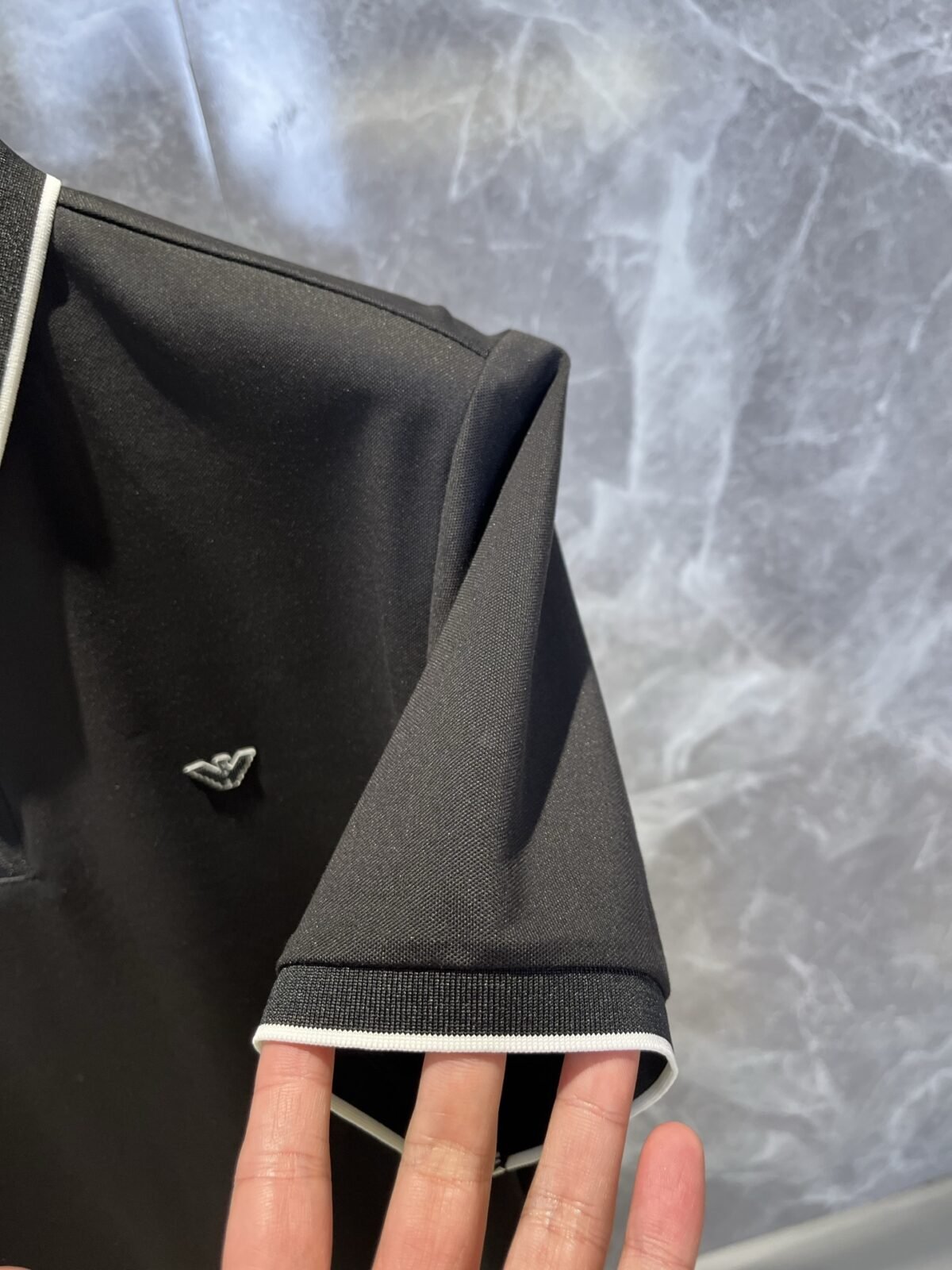 ⁦تيشيرت أرماني فاشون بأكمام قصيرة⁩ - الصورة ⁦6⁩