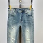 ⁦بنطال جينز رجالي من أرماني، بتصميم رسمي مميز⁩ - الصورة ⁦4⁩