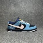 حذاء Nike SB Dunk Low