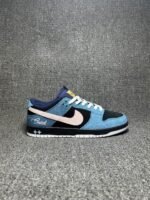 حذاء Nike SB Dunk Low