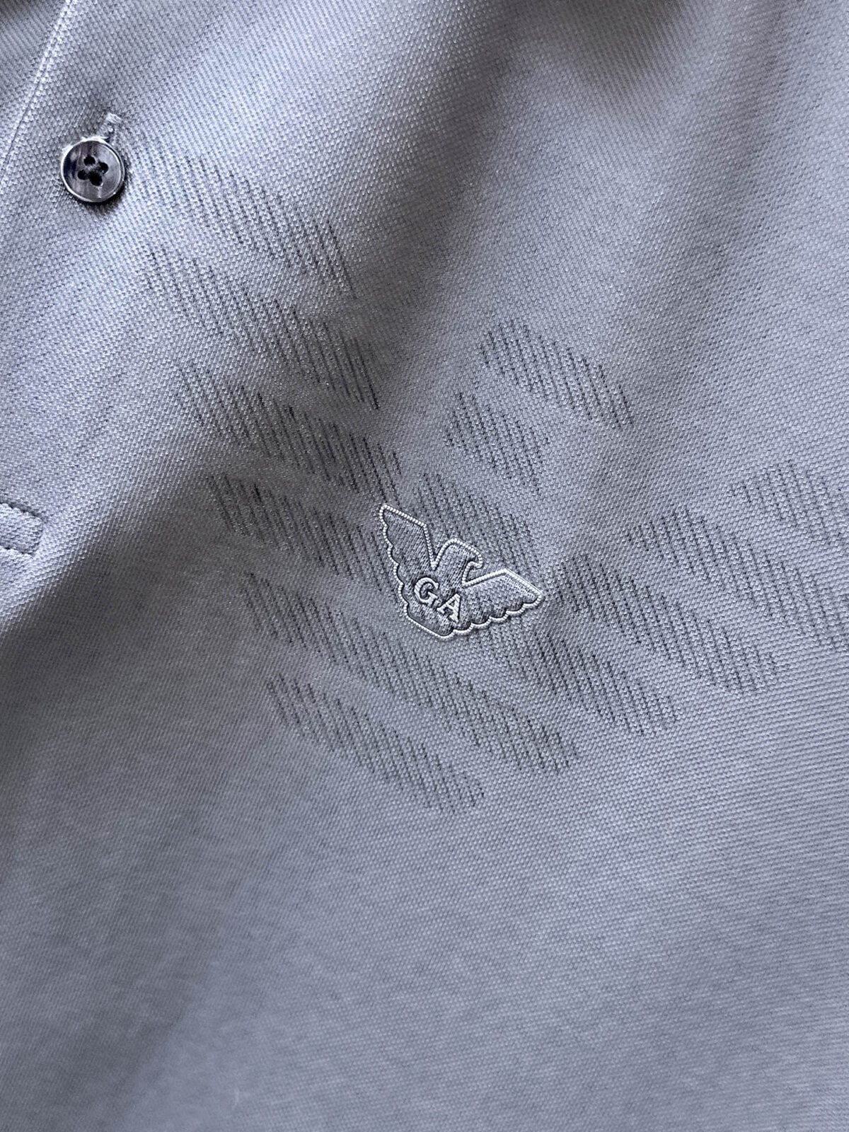 ⁦تيشيرت بولو رجالي جديد من أرماني بأكمام قصيرة وياقة دائرية⁩ - الصورة ⁦6⁩