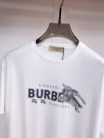 ⁦تيشيرت بربري قطني بأكمام قصيرة⁩ - الصورة ⁦4⁩