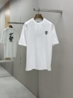 تيشيرت بربري الجديد بأكمام قصيرة ورقبة دائرية