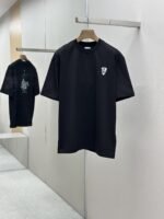 ⁦تيشيرت بربري الجديد بأكمام قصيرة ورقبة دائرية⁩ - الصورة ⁦3⁩