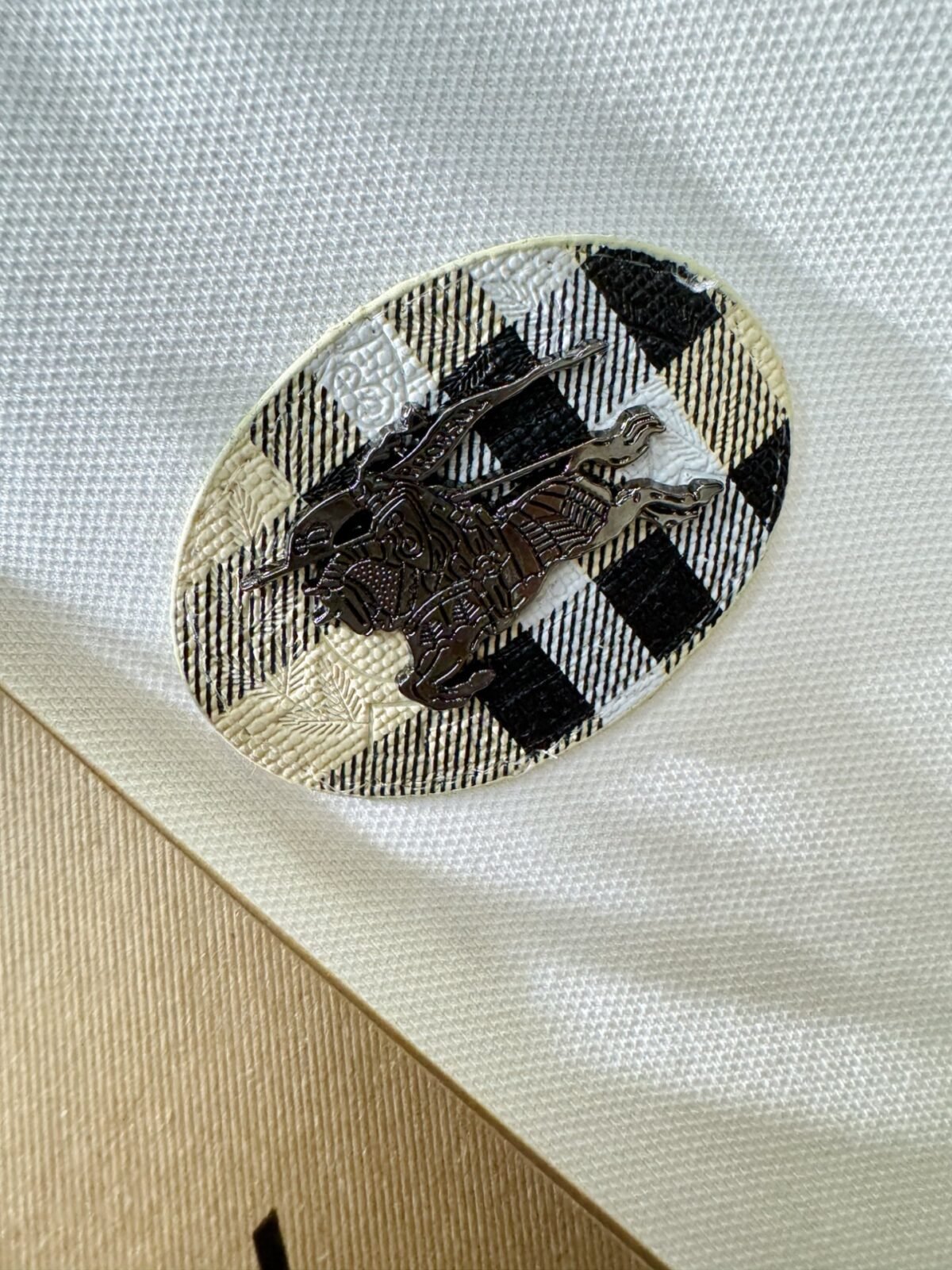 ⁦تيشيرت بولو رجالي جديد بأكمام قصيرة وياقة دائرية من بربري.⁩ - الصورة ⁦6⁩