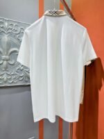 ⁦تيشيرت بولو رجالي جديد بأكمام قصيرة وياقة دائرية من بربري.⁩ - الصورة ⁦2⁩