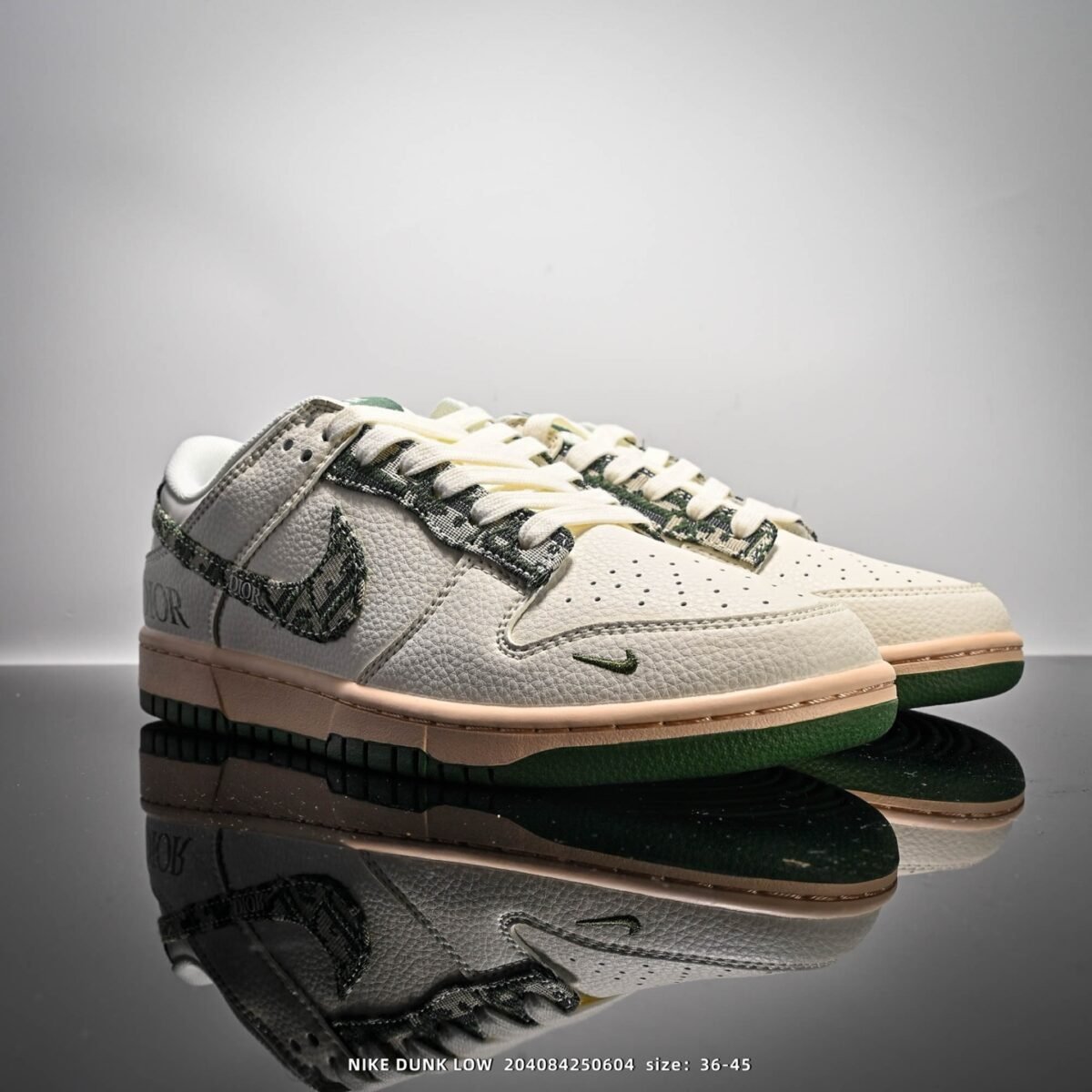 ⁦حذاء Nike Dunk Low Retro⁩ - الصورة ⁦5⁩