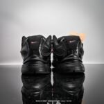 ⁦حذاء NIKE V5 RNR⁩ - الصورة ⁦6⁩