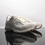 ⁦حذاء New Balance M2002RHX⁩ - الصورة ⁦5⁩