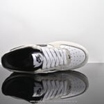 ⁦حذاء Nike Air Force 1 '07 LV8⁩ - الصورة ⁦4⁩