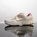 حذاء Nike Air Zoom Vomero 5