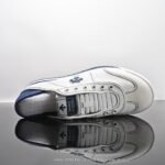 ⁦حذاء Chron Tempo Replica من Descente⁩ - الصورة ⁦4⁩