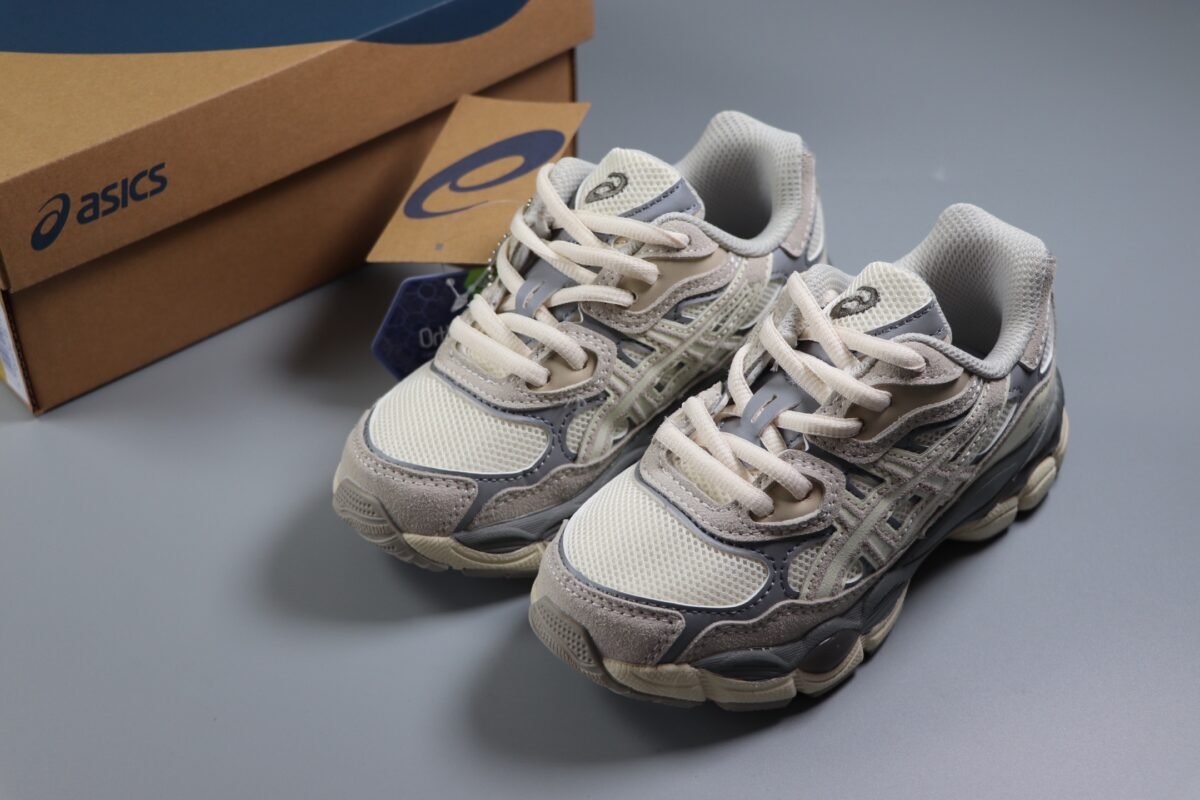 ⁦حذاء ASICS Gel-NYC للأطفال⁩ - الصورة ⁦7⁩