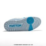 ⁦حذاء Louis Vuitton Trainer Sneaker⁩ - الصورة ⁦3⁩