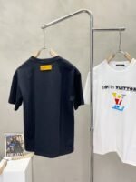⁦تيشيرت لويس فويتون رجالي جديد كاجوال بأكمام قصيرة⁩ - الصورة ⁦4⁩