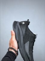 ⁦حذاء Descente⁩ - الصورة ⁦6⁩