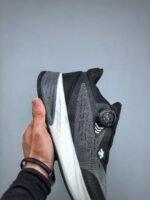 ⁦حذاء Descente⁩ - الصورة ⁦6⁩