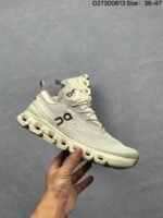 ⁦حذاء On Cloudrunner 2⁩ - الصورة ⁦4⁩