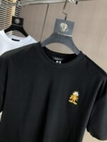 ⁦تيشيرت غوتشي الجديد بياقة دائرية وأكمام قصيرة⁩ - الصورة ⁦5⁩