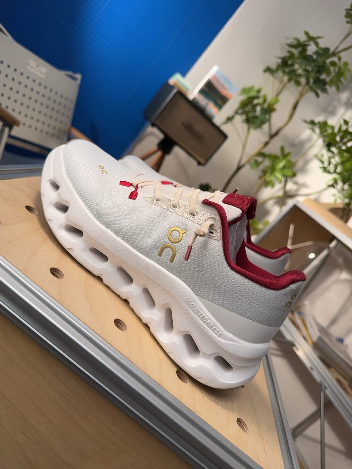 ⁦حذاء On Cloudtilt⁩ - الصورة ⁦4⁩