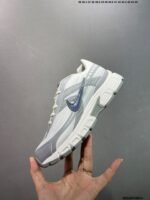 ⁦حذاء Nike Initiator⁩ - الصورة ⁦3⁩