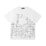 تيشيرت لويس فويتون الجديد بأكمام قصيرة.