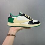 حذاء Nike Air Jordan 1 Low Travis Scott"Reverse Mocha"