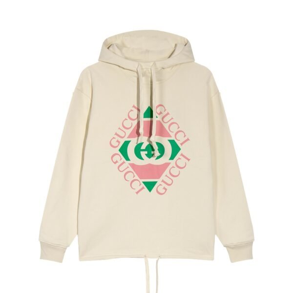 سترة غوتشي الجديدة ذات الياقة العالية والقلنسوة بتصميم ريترو.