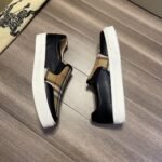 ⁦حذاء بربري الرياضي الكلاسيكي منخفض الرقبة للرجال⁩ - الصورة ⁦6⁩