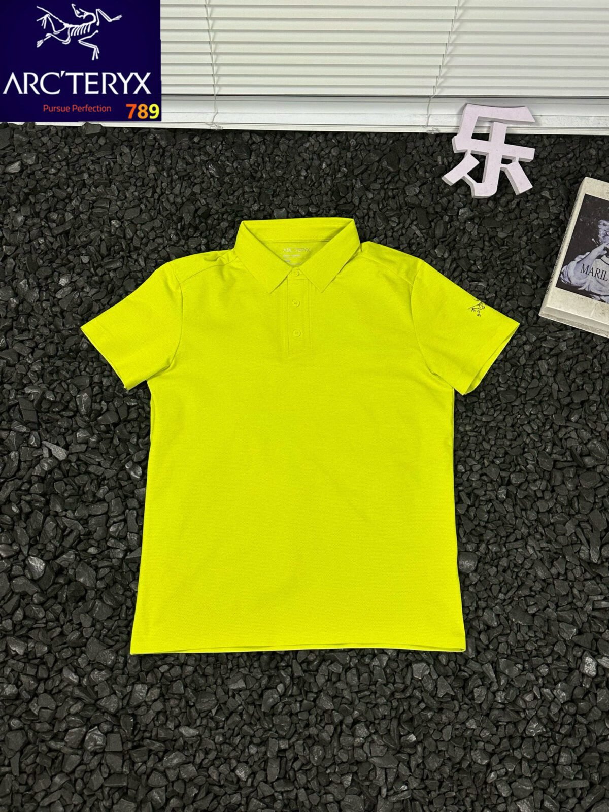 ⁦تيشيرت بولو أركتريكس الحضري العملي البسيط بلون سادة، مناسب للجنسين، بأكمام قصيرة، يسمح بمرور الهواء، مريح للجلد.⁩ - الصورة ⁦4⁩