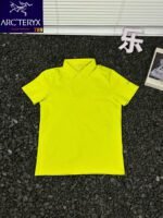 ⁦تيشيرت بولو أركتريكس الحضري العملي البسيط بلون سادة، مناسب للجنسين، بأكمام قصيرة، يسمح بمرور الهواء، مريح للجلد.⁩ - الصورة ⁦4⁩