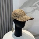 ⁦قبعة بيسبول غوتشي الجديدة⁩ - الصورة ⁦2⁩