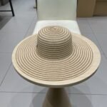 ⁦قبعة برادا الصيفية النسائية القابلة للطي⁩ - الصورة ⁦5⁩