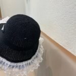 ⁦قبعة برادا الصيفية النسائية القابلة للطي⁩ - الصورة ⁦5⁩