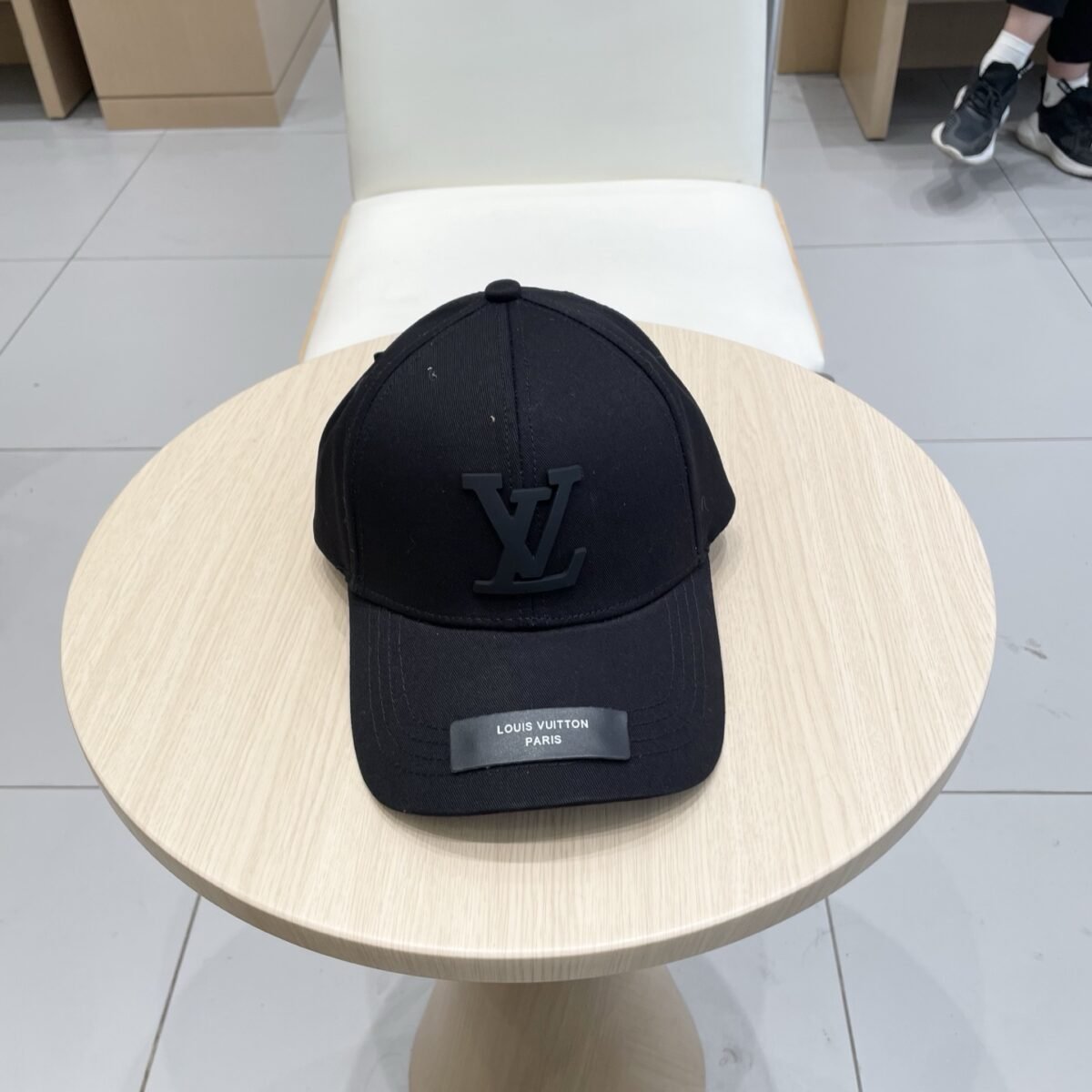 ⁦قبعة بيسبول جديدة من لويس فويتون⁩ - الصورة ⁦4⁩