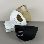 ⁦قبعة بيسبول لويس فويتون⁩ - الصورة ⁦5⁩