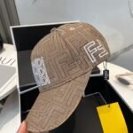 ⁦قبعة بيسبول فندي⁩ - الصورة ⁦6⁩